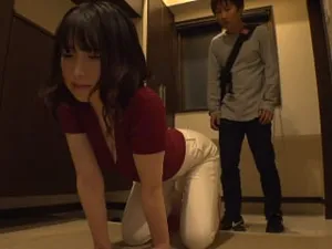 Nện nhau cùng em đồng nghiệp hàng múp sau giờ tăng ca